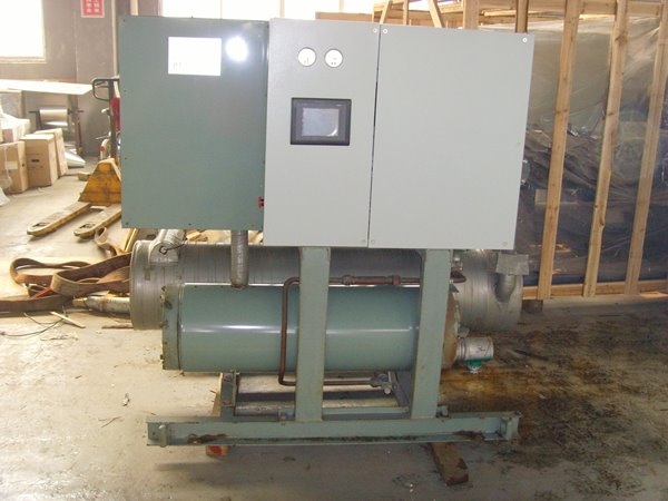 新华镇酒店中央空调不停机清洗方法介绍